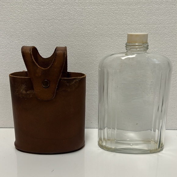 VTG hip flask with genuine English leather - Picture 2 of 8